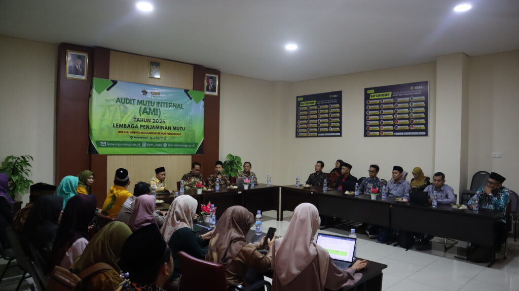 Sambutan Ketua LPM - LPM UIN Ponorogo Audit Mutu Internal di FEBI